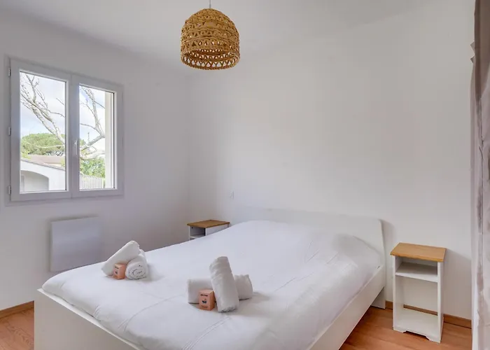 Σπίτι διακοπών Maison Neuve A Proximite Immediate De St Emilion Néac