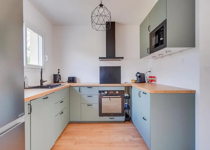 Maison Neuve A Proximite Immediate De St Emilion Néac